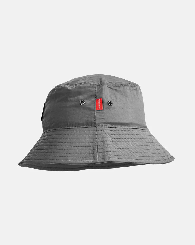 GHOST BUCKET HAT